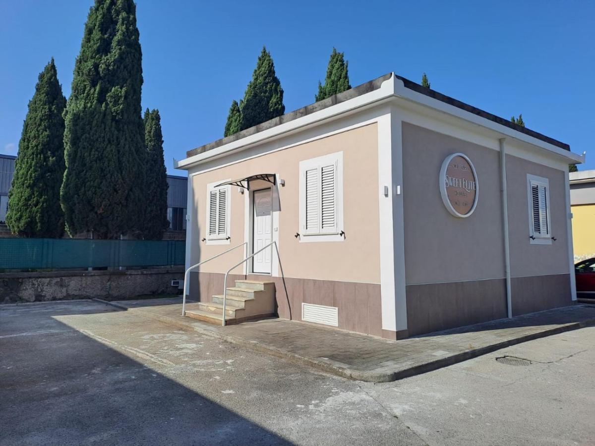 הוילה סקפאטי Sweet Elite House מראה חיצוני תמונה